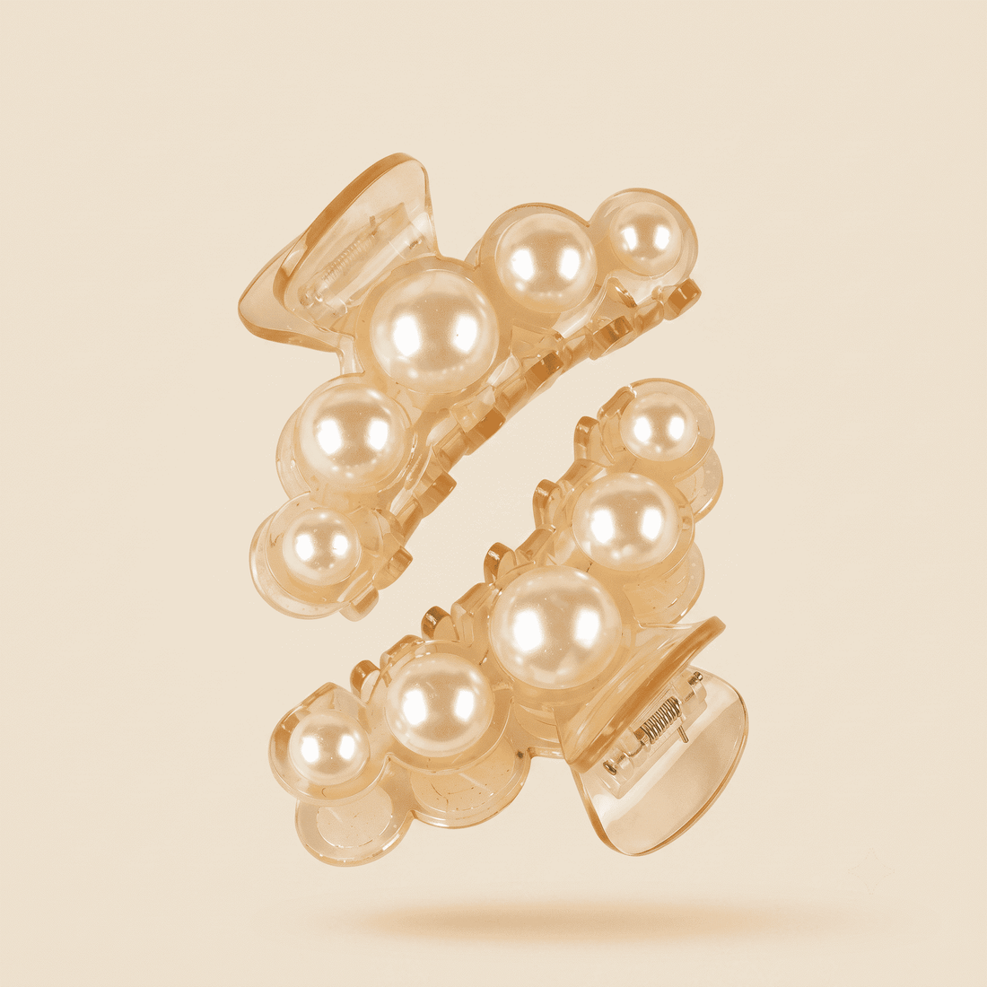 Unlock Jewelry Trends 2026 by Perfecting Minimalist Styles with the Simple Retro Pearl Grip Clip