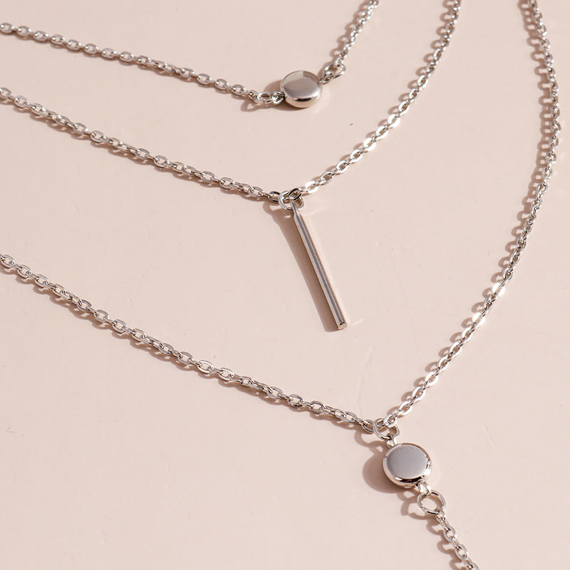 Minimalist bar pendant necklace gold – layering jewellery for women