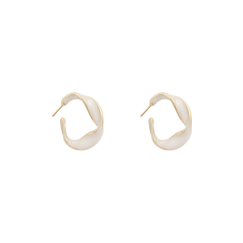Pearl hoop earrings product detail – luxury circle earrings UK jewellery