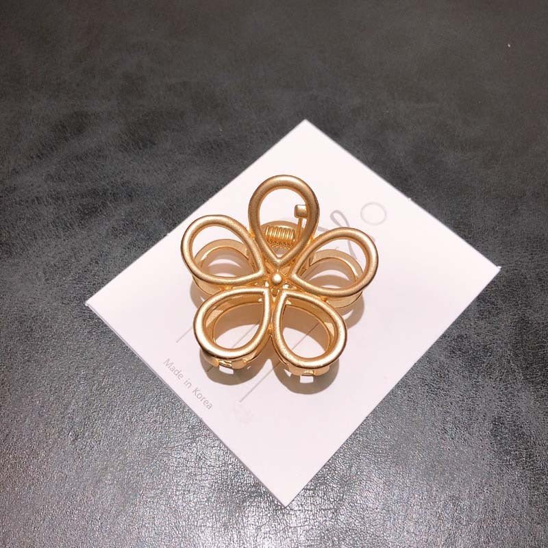 Cute cat hollow hair clips - sparklesway.co.uk 