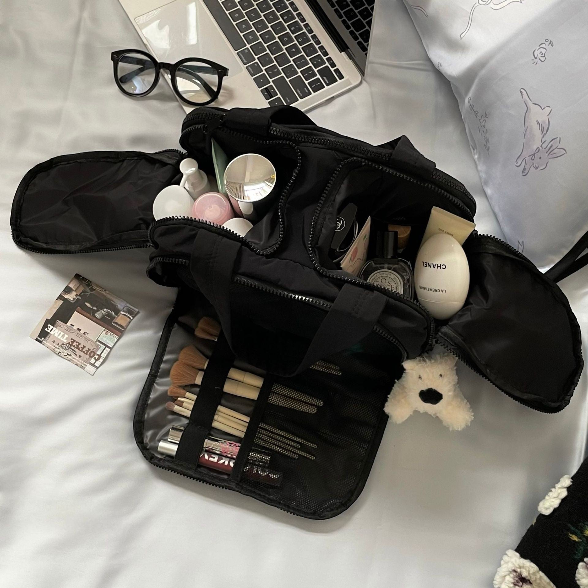 Fashion Simple And Lightweight Large Capacity Travel Storage Bag