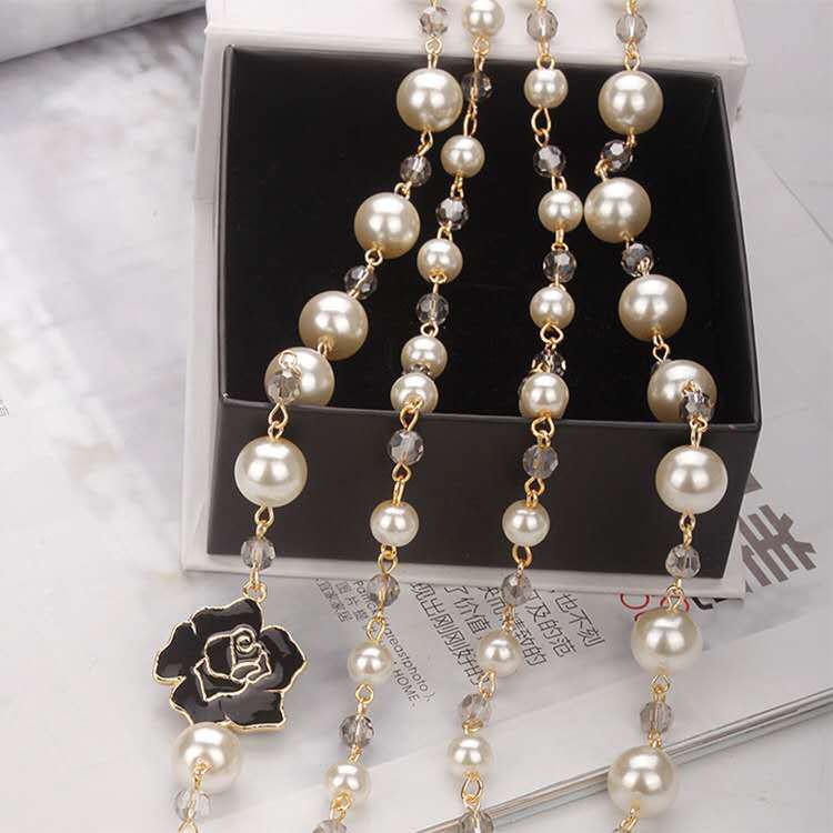 Brown pearl oversized pendant necklace – bold long chain jewellery UK